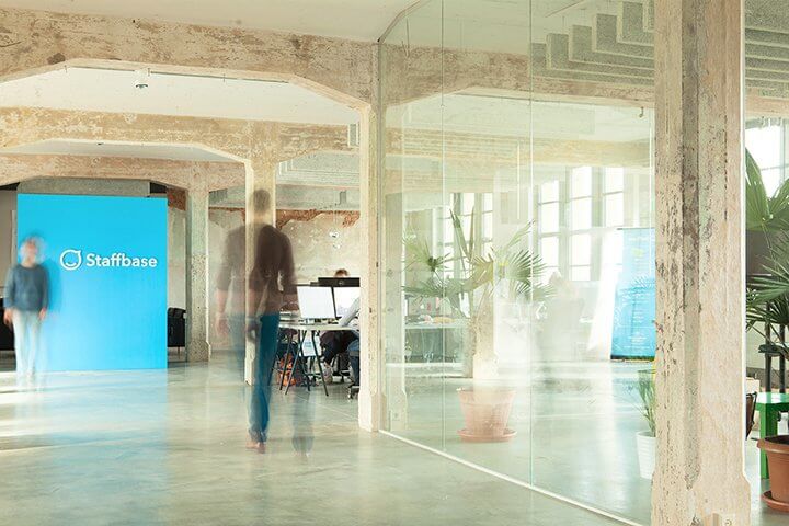 Unicorn Staffbase wächst auf 66,1 Millionen Umsatz
